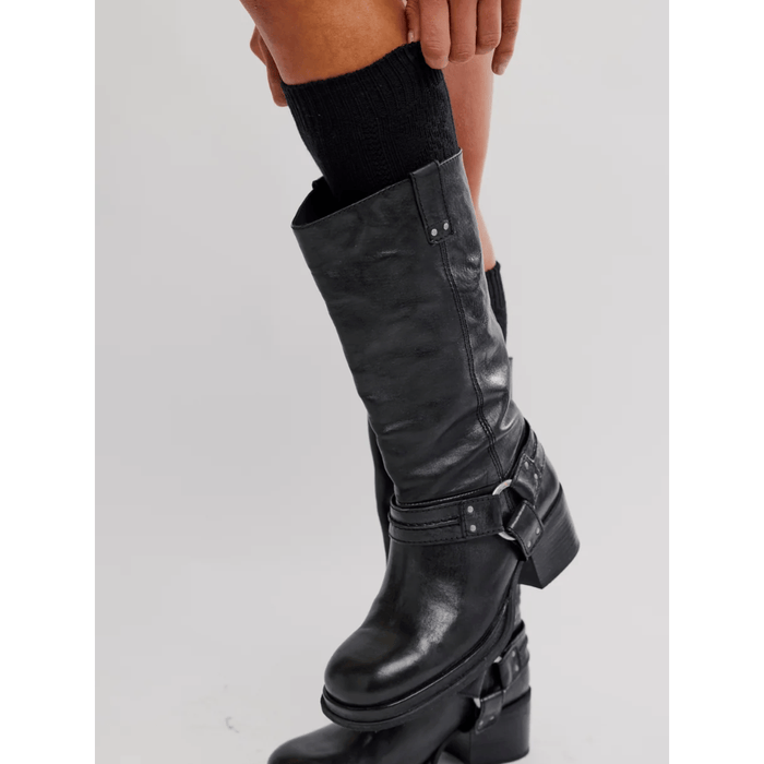 Essential Knee High Sock
