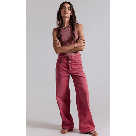 Free People Nia Boyfriend Jean Baroque / 25 Denim Parts and Labour Hood River Oregon Clothing Store