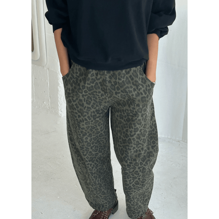 Le Bon Shoppe Arc Pants Bottoms Parts and Labour Hood River Oregon Clothing Store