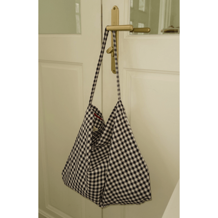 Le Bon Shoppe Happy Carry Bag Navy Gingham Handbags Parts and Labour Hood River Oregon Clothing Store