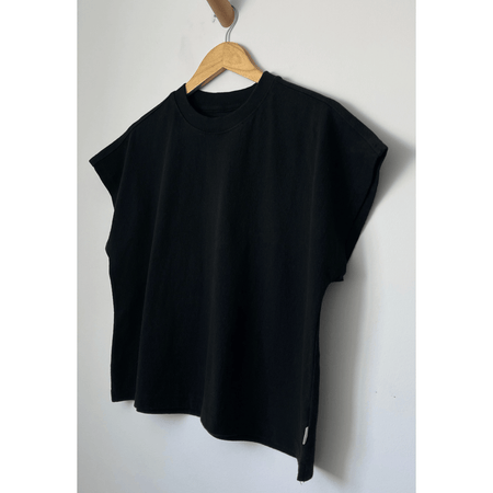 Le Bon Shoppe Jeanne Tee Shirts & Tops Parts and Labour Hood River Oregon Clothing Store